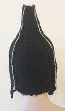 Load image into Gallery viewer, Black and Cream Stokie
