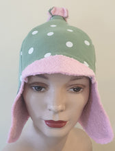 Load image into Gallery viewer, Pink Peaked Stokie