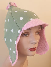 Load image into Gallery viewer, Pink Peaked Stokie
